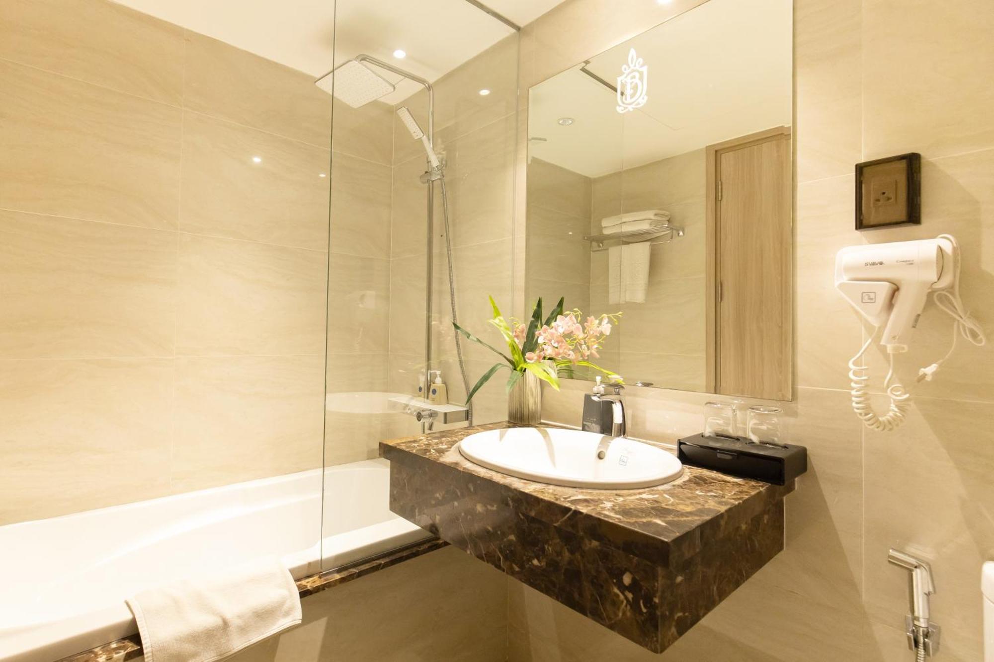 Nicecy Suite Hotel & Spa Hô Chi Minh-Ville Extérieur photo